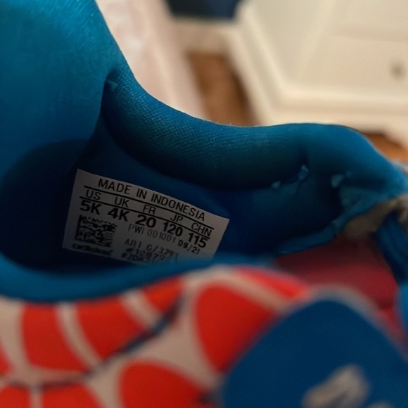 Spider-Man Racer TR21 - Infant Fashion Shoes - Picture 6 of 17